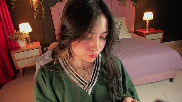 Snapshot of anne_dh chatting on 12-23-25, 04:56 anne dh online show from 12-23-25, 04:56