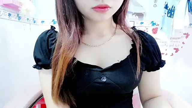 Snapshot of Anna_sexyX chatting on 09-24-25, 03:57 Anna sexyX online show from 09-24-25, 03:57