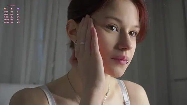 BlytheBenny online show from 04-07-26, 01:07