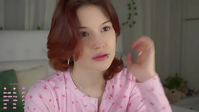 BlytheBenny online show from 03-11-26, 01:10