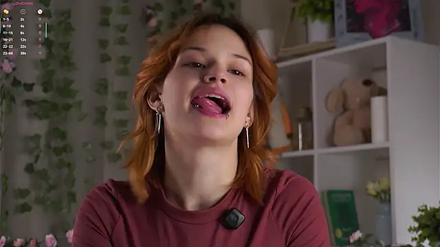 BlytheBenny online show from 11-12-25, 12:04