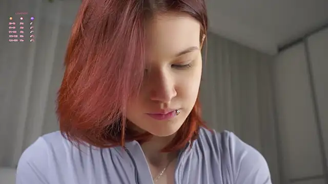 BlytheBenny online show from 04-12-26, 01:20