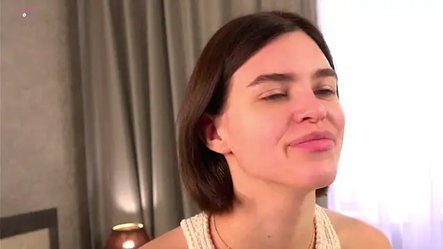 EleneButton online show from 03-29-26, 01:07