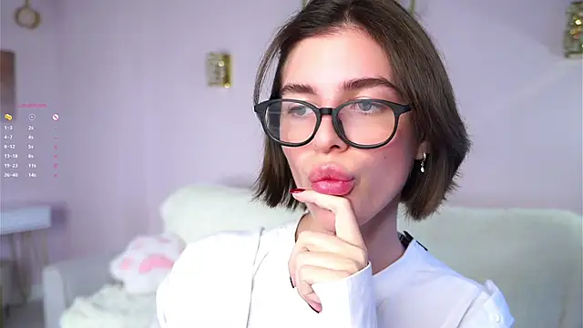 EleneButton online show from 10-02-25, 01:42