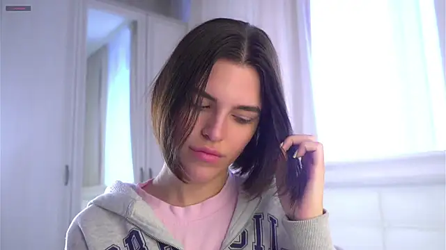 EleneButton online show from 04-11-26, 01:13