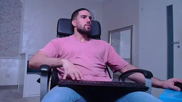 IvanHydee online show from 09-24-25, 04:41