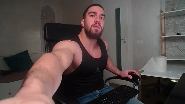 IvanHydee online show from 01-18-26, 05:44