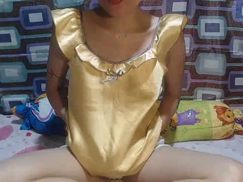 UrKitty lover18 online show from 04-19-26, 12:17