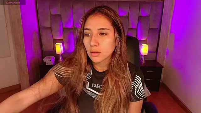 Bonnali lune online show from 04-13-26, 10:03