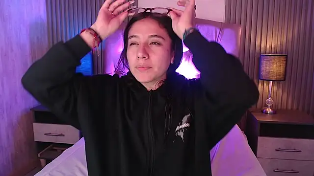 Bonnali lune online show from 02-12-26, 07:46