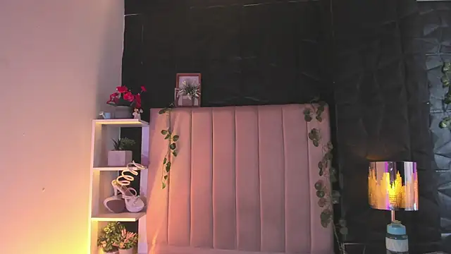 Bonnali lune online show from 02-09-26, 07:45