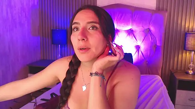 Bonnali lune online show from 02-04-26, 11:11