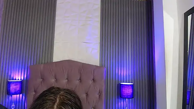 Bonnali lune online show from 03-08-26, 04:05