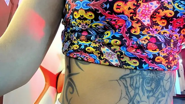 Snapshot of Sheilly_brown chatting on 09-16-25, 06:09 Sheilly brown online show from 09-16-25, 06:09