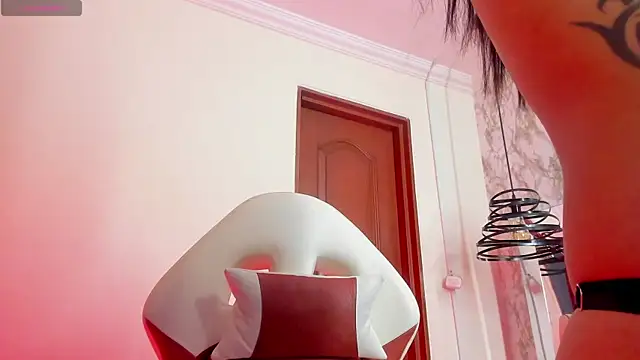 Snapshot of Sheilly_brown chatting on 11-13-25, 07:07 Sheilly brown online show from 11-13-25, 07:07