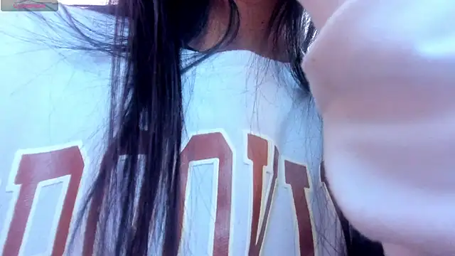 Snapshot of Sheilly_brown chatting on 01-10-26, 09:10 Sheilly brown online show from 01-10-26, 09:10