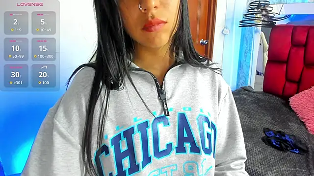 Snapshot of Sheilly_brown chatting on 10-18-25, 07:38 Sheilly brown online show from 10-18-25, 07:38