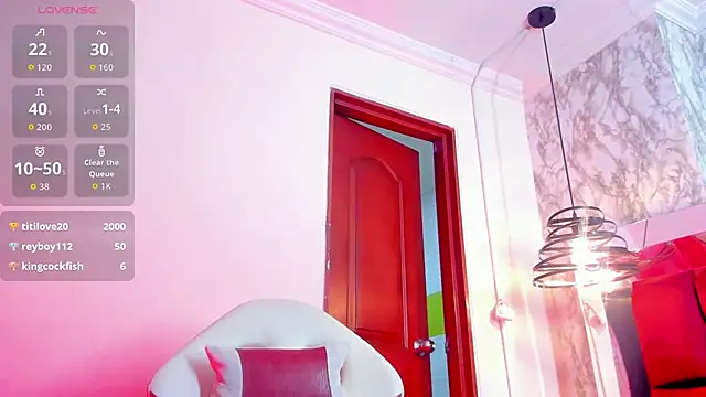 Snapshot of Sheilly_brown chatting on 12-14-25, 09:59 Sheilly brown online show from 12-14-25, 09:59