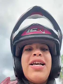 JuanitaMore01 online show from 03-30-26, 08:21