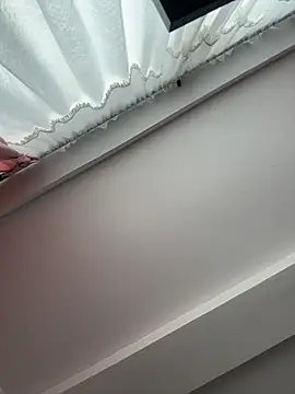 JuanitaMore01 online show from 05-18-26, 06:45
