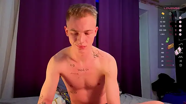 callmealexthx online show from 12-18-25, 04:11