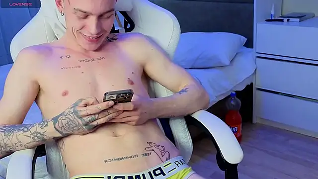 callmealexthx online show from 02-11-26, 03:34