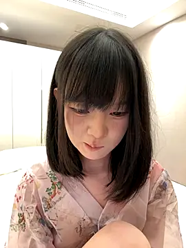 EnEn xiaobao online show from 11-02-25, 03:06