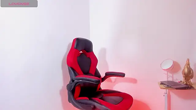 Snapshot of HaitanaGate chatting on 10-03-25, 07:59 HaitanaGate online show from 10-03-25, 07:59