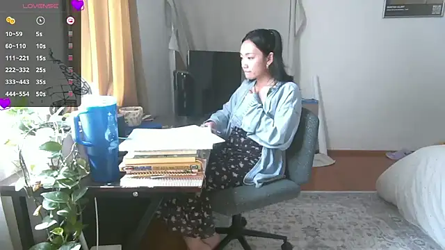 yuzhara online show from 06-26-26, 04:13
