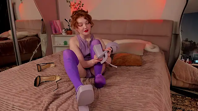 EmyRosaly online show from 04-22-26, 10:38