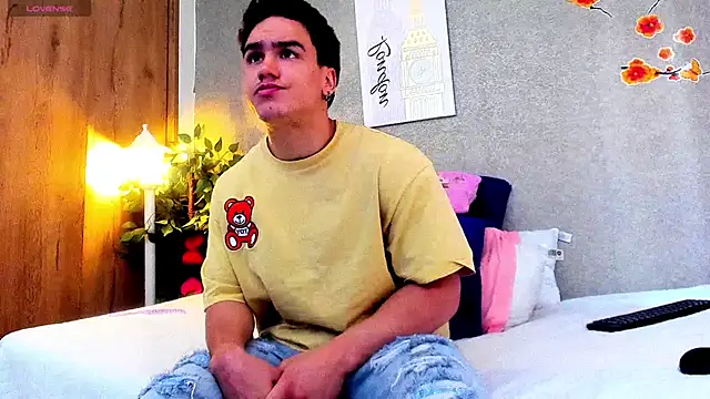 Snapshot of battistaturner chatting on 09-08-25, 05:45 battistaturner online show from 09-08-25, 05:45