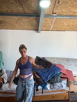 Snapshot of etherconh chatting on 02-25-26, 04:18 etherconh online show from 02-25-26, 04:18