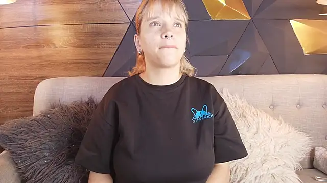 ly lulu online show from 04-08-26, 11:01