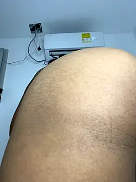 Rousevans  online show from 09-25-25, 04:29