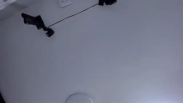 AnnieAndReach online show from 10-21-25, 07:13