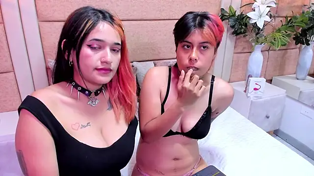 AnnieAndReach online show from 11-26-25, 07:36