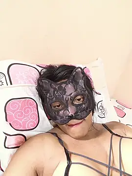 DuCreu online show from 10-28-25, 02:05