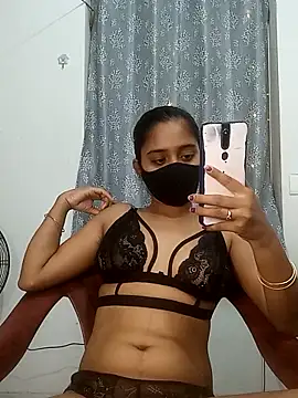 shrutee12 online show from 10-22-25, 03:22