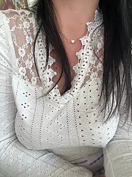 sabrinavogliosa online show from 04-01-26, 01:23