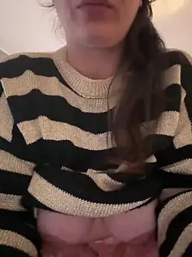 Snapshot of sabrinavogliosa chatting on 02-23-25, 02:57 sabrinavogliosa online show from 02-23-25, 02:57