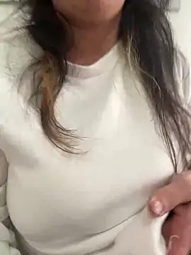 Snapshot of sabrinavogliosa chatting on 02-20-25, 11:42 sabrinavogliosa online show from 02-20-25, 11:42