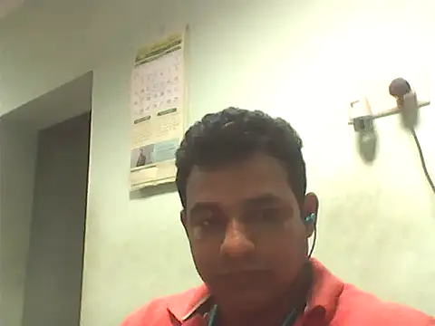 Snapshot of Hot_more chatting on 11-16-25, 12:54 Hot more online show from 11-16-25, 12:54