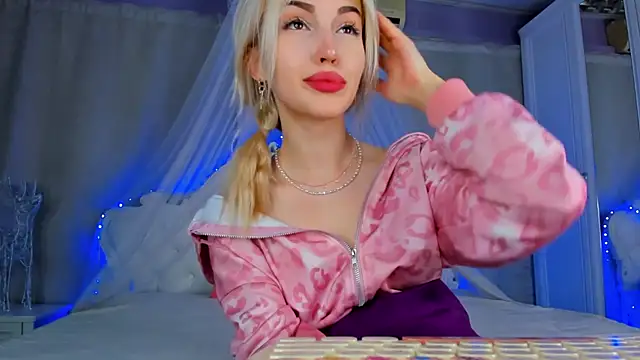 LisaFoxyMe online show from 05-29-26, 10:05