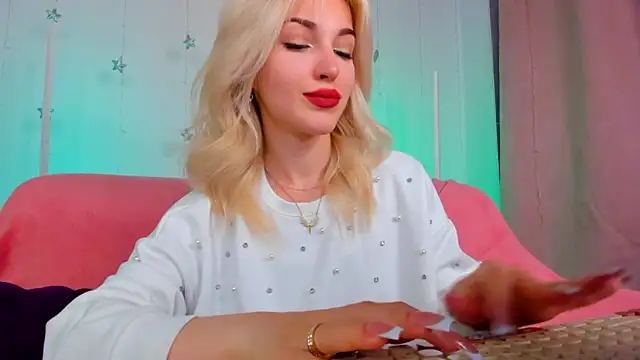 LisaFoxyMe online show from 05-21-26, 01:25