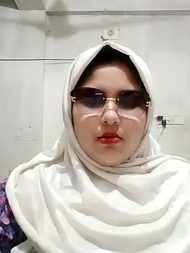 Nusrat-N online show from 05-18-26, 03:28