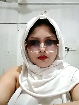 Nusrat-N online show from 04-20-26, 03:46