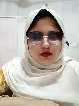 Nusrat-N online show from 06-13-26, 12:03