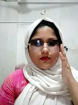 Nusrat-N online show from 03-12-26, 04:33