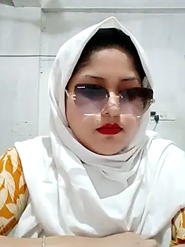 Nusrat-N online show from 04-12-26, 01:31