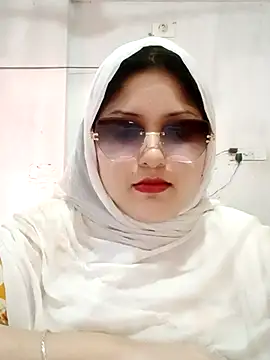 Nusrat-N online show from 06-08-26, 05:41